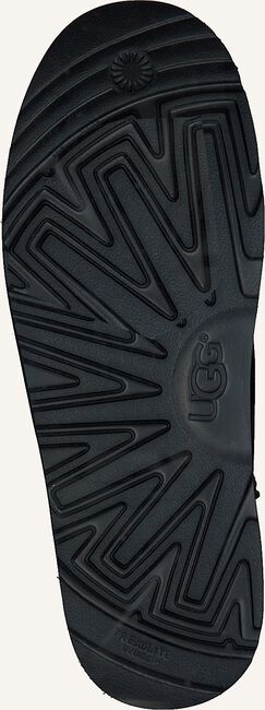 Zwarte UGG Vachtlaarzen CLASSIC TOGGLE WATERPROOF Zwarte UGG Vachtlaarzen CLASSIC TOGGLE WATERPROOF - large