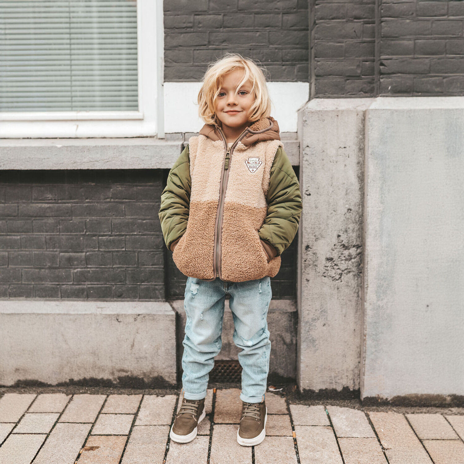 YOUR WISHES Jongens Jassen Obi Teddy Jackey Zand