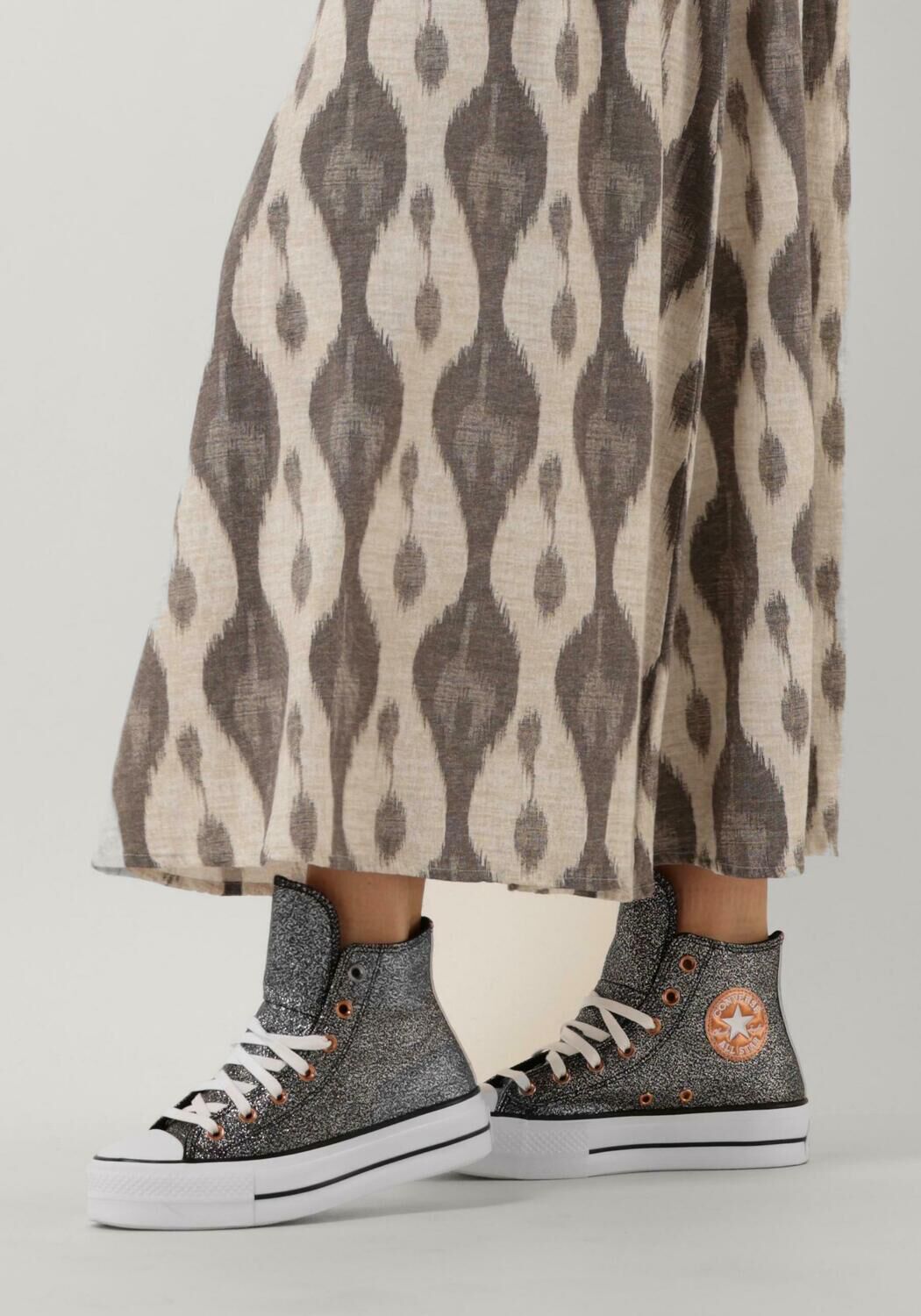 Zilveren CONVERSE Hoge sneakers CHUCK TAYLOR ALL STAR LIFT HI - large