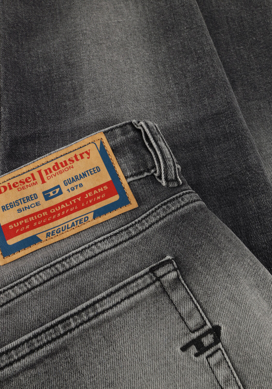 Grijze DIESEL Skinny jeans 1979 SLEENKER - large