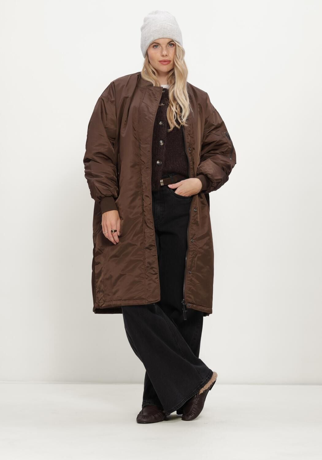 MY ESSENTIAL WARDROBE Dames Jassen Helgamw Reversable Long Jacket Bruin