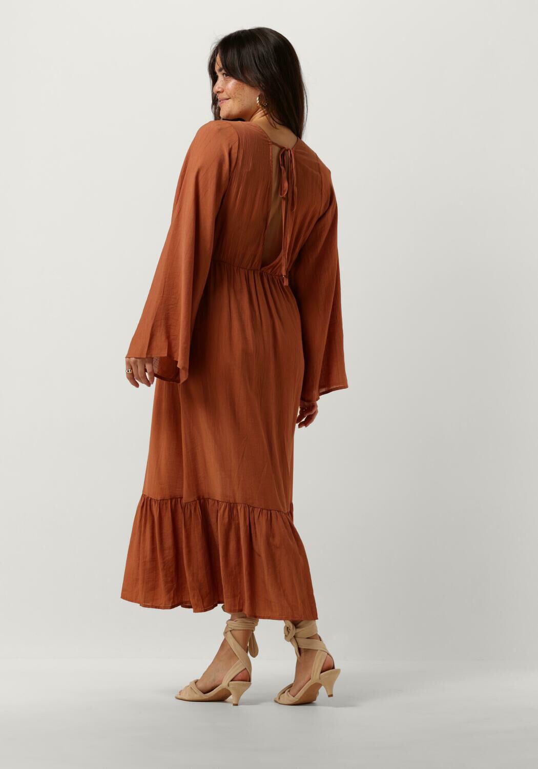 YDENCE Dames Jurken Dress Danique Bruin
