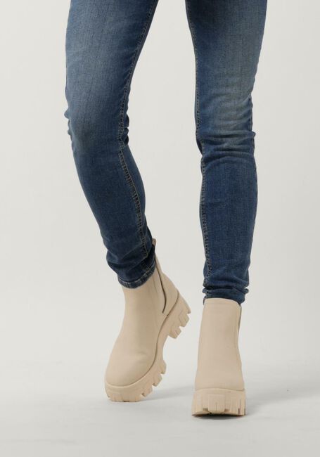 Witte GUESS Chelsea boots VAEDA - large