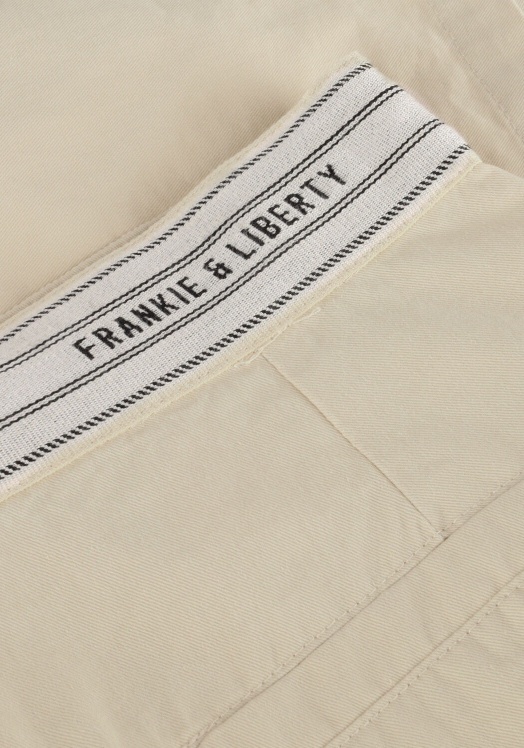 Beige FRANKIE & LIBERTY Broeken RAKEL SHORT - large