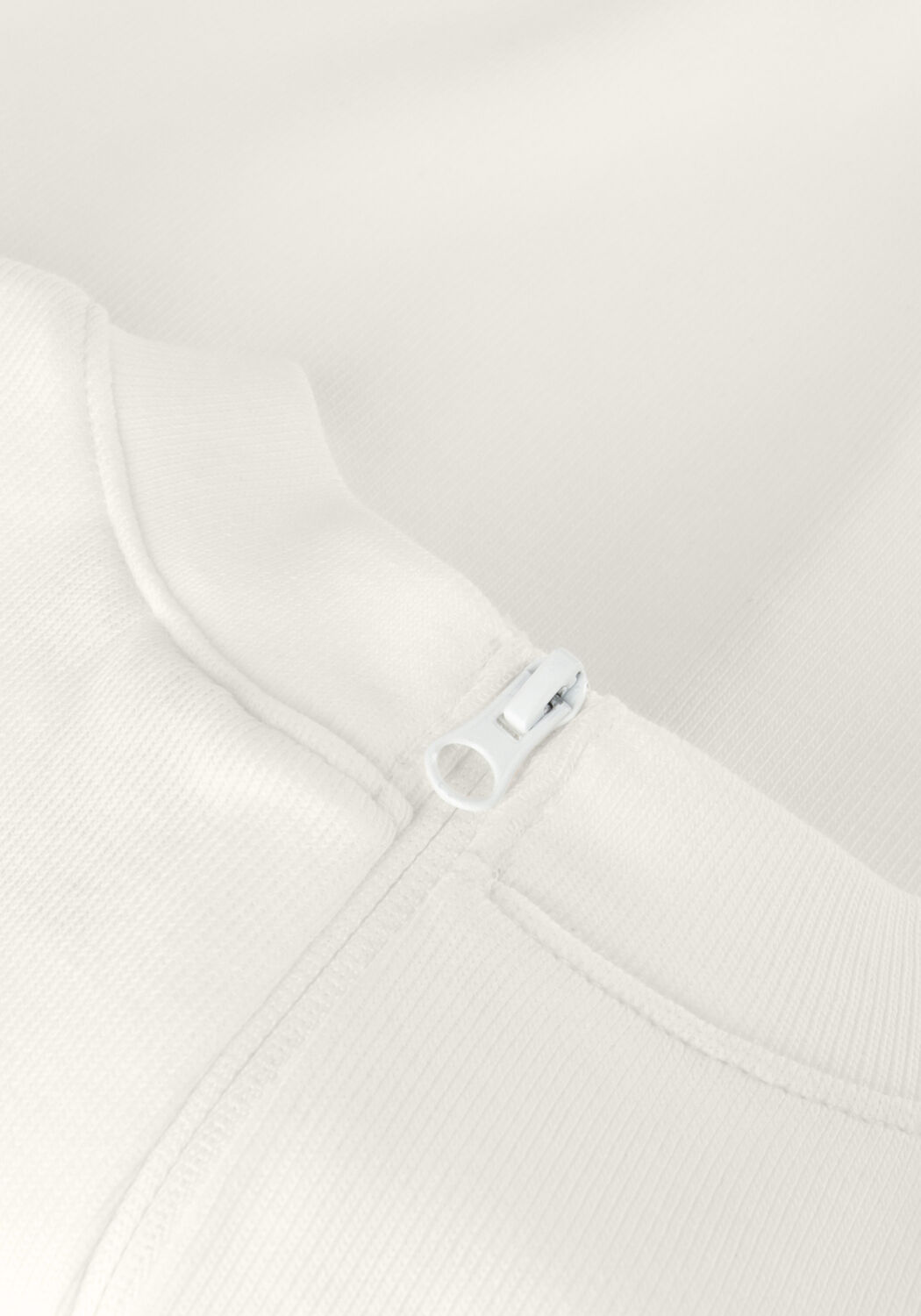 Gebroken wit INDIAN BLUE JEANS Top CROPPED SINGLET RIB ZIP - large