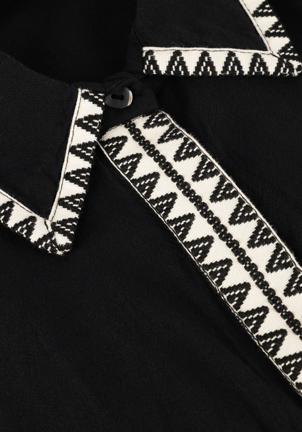 Zwarte DEVOTION Blouses GAIA - large