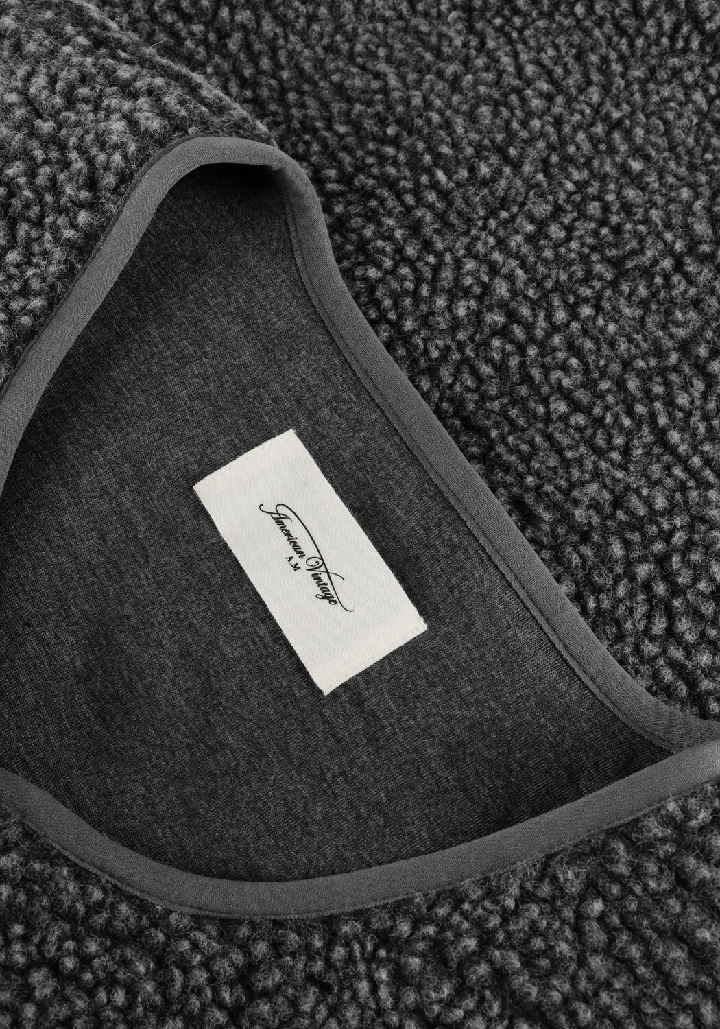 Donkergrijze AMERICAN VINTAGE Gilet HOKTOWN - large