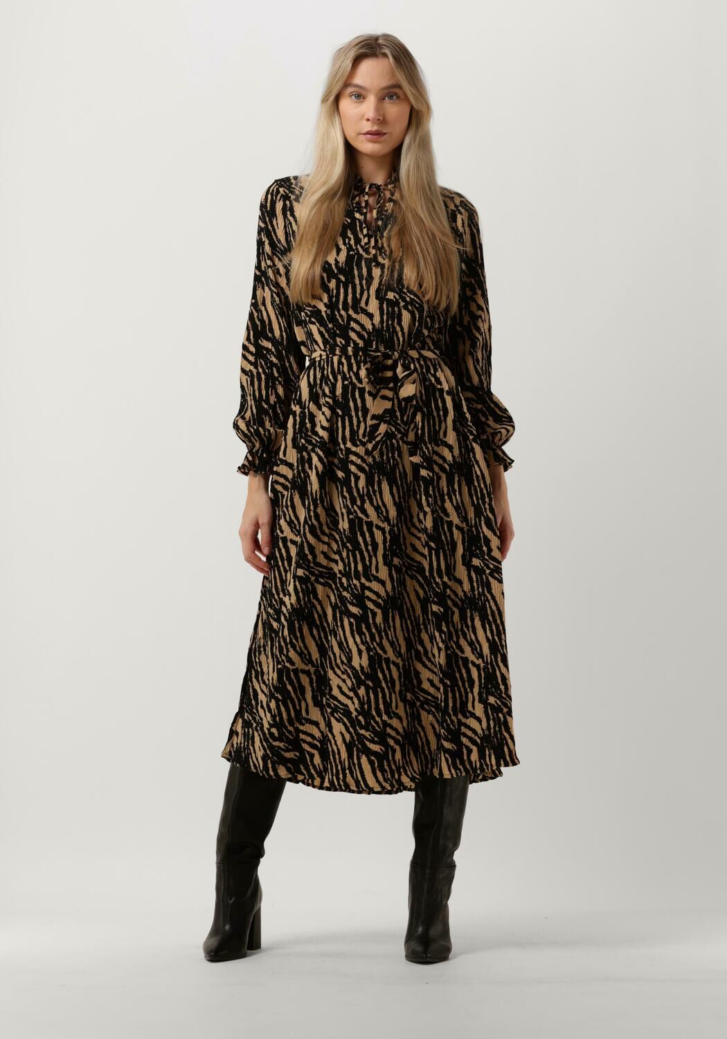 beige moves midi jurk lavisa 2608