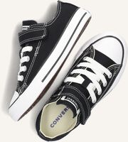 Zwarte CONVERSE Lage sneakers CHUCK TAYLOR ALL STAR LO 1V Zwarte CONVERSE Lage sneakers CHUCK TAYLOR ALL STAR LO 1V - medium