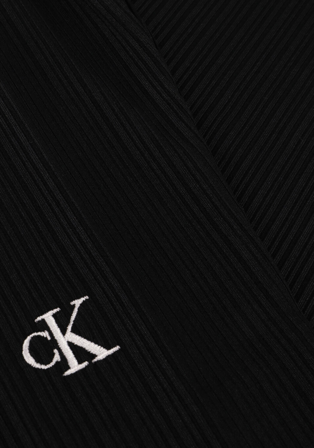 Zwarte CALVIN KLEIN Top SHINY RIB HIGH NECK SHORT SLEEVE - large