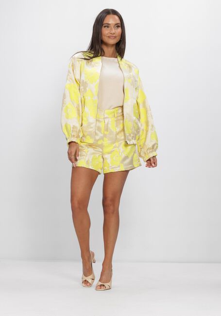 Gele STUDIO AMAYA Broeken LOLA SHORT - large