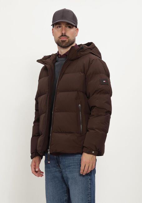 Bruine TOMMY HILFIGER Gewatteerde jas DOWN HOODED PUFFER JKT - large
