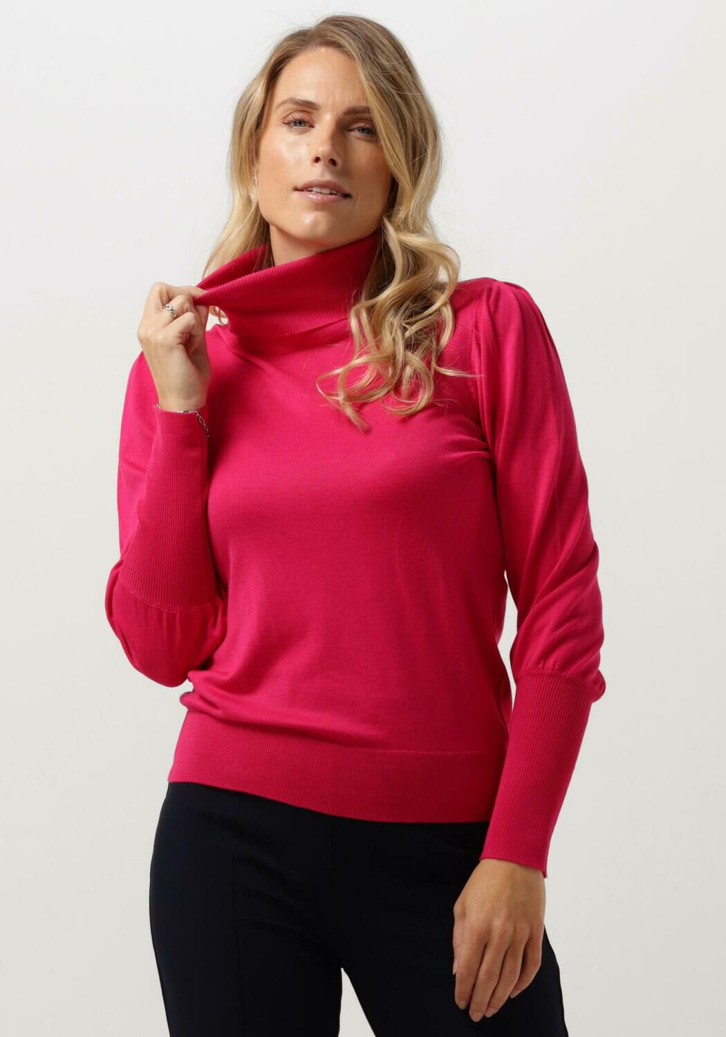 NOTRE-V Dames Truien & Vesten Basic Knit Blouse Roze