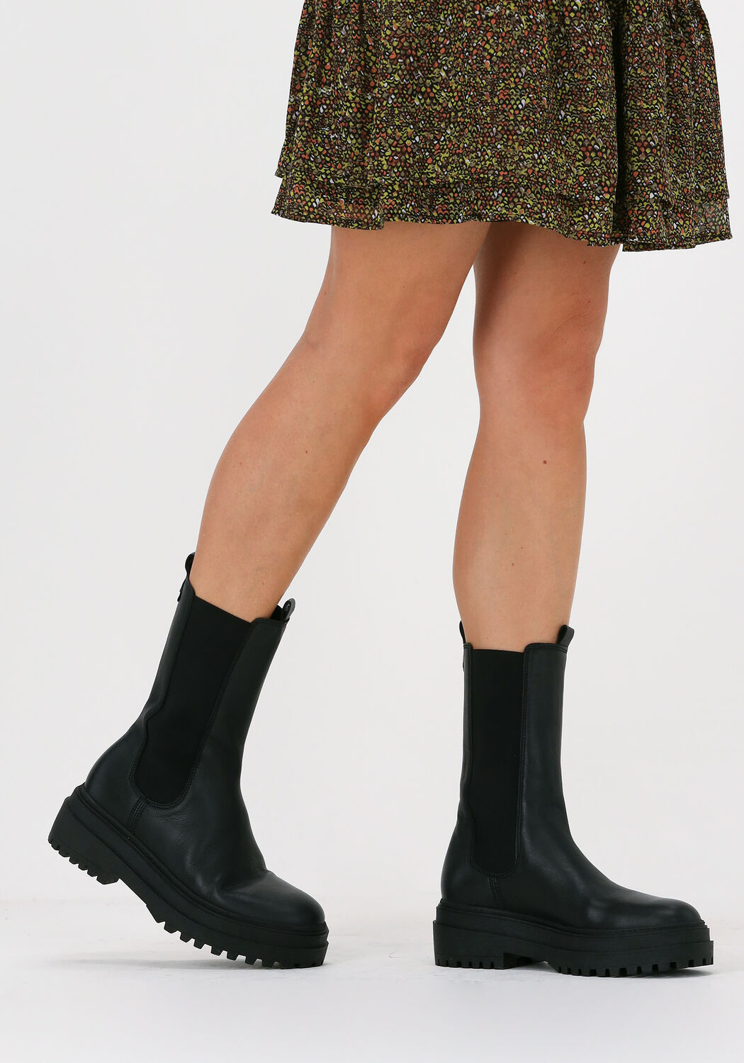 Red cheap rag boots
