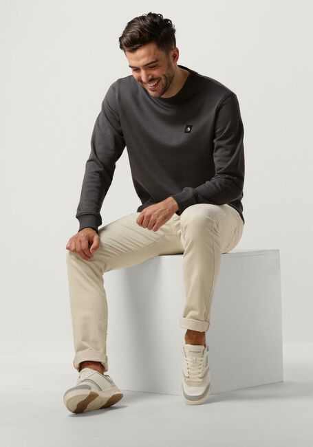 Grijze SCOTCH & SODA Trui ESSENTIAL LOGO BADGE SWEATSHIRT - large