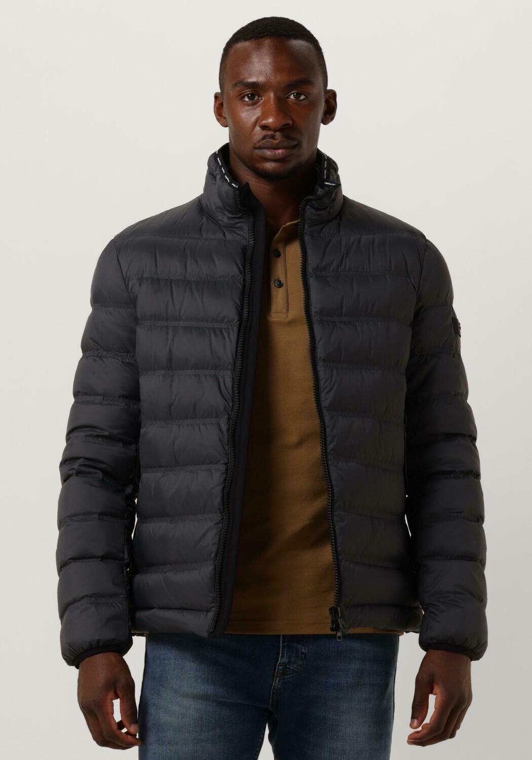 Black Friday Jassen Heren tot 50 korting Omoda