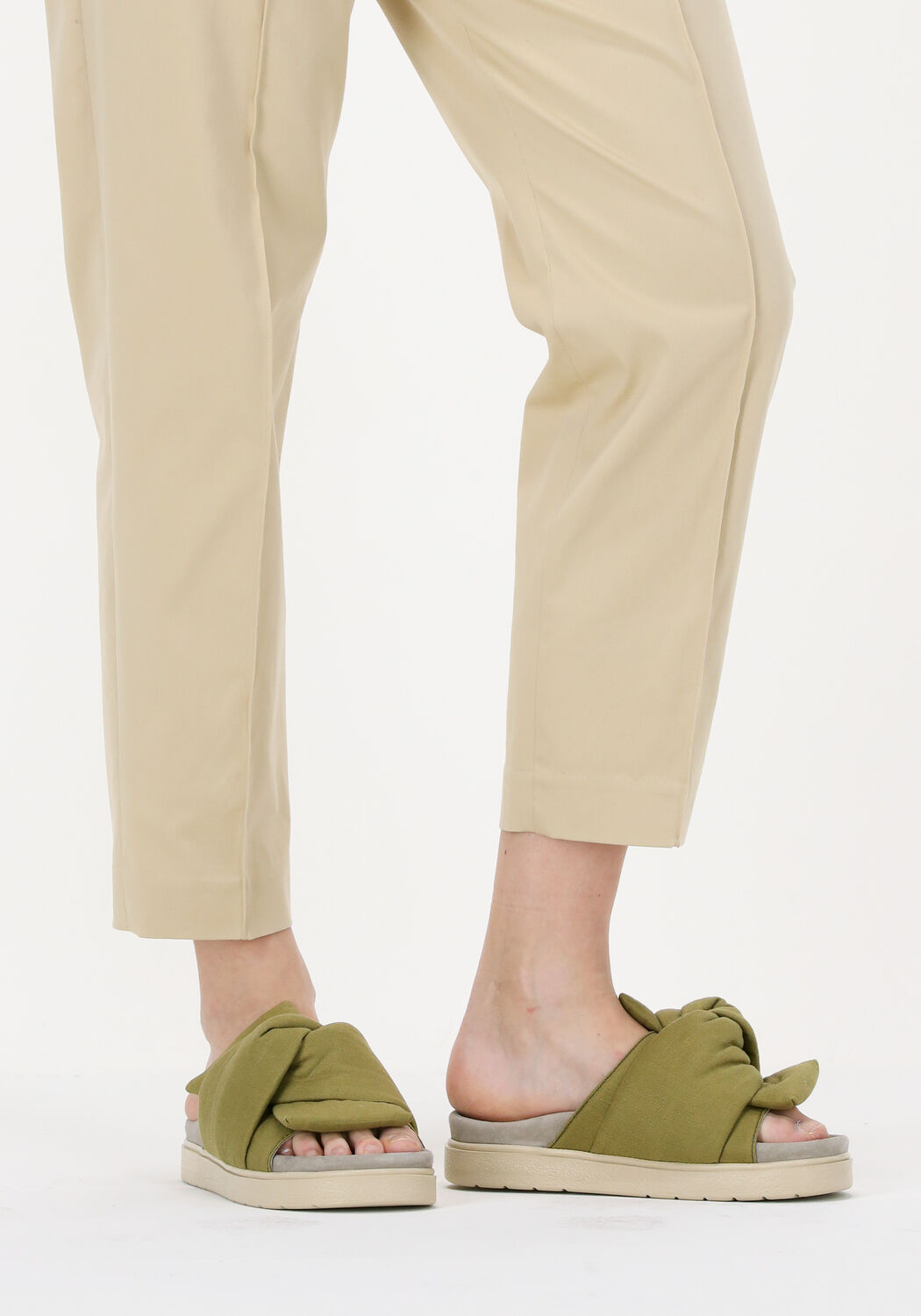 Groene INUIKII Slippers KNOT LINO - large