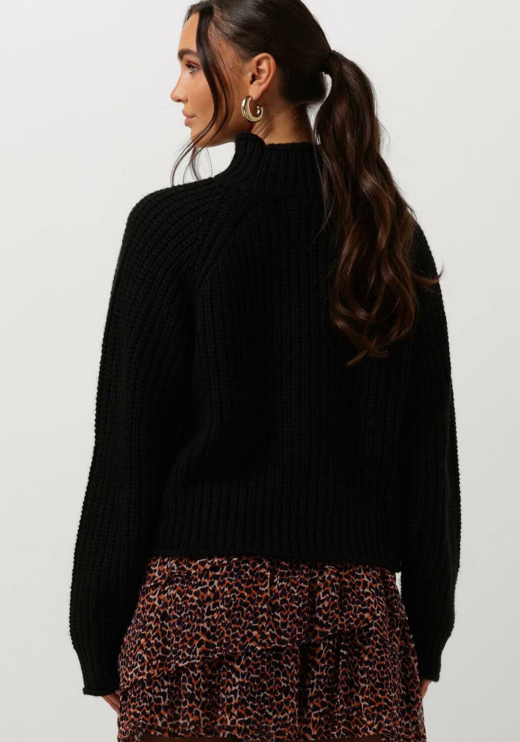 NOTRE-V Dames Truien & Vesten Heavy Knit Top Zwart
