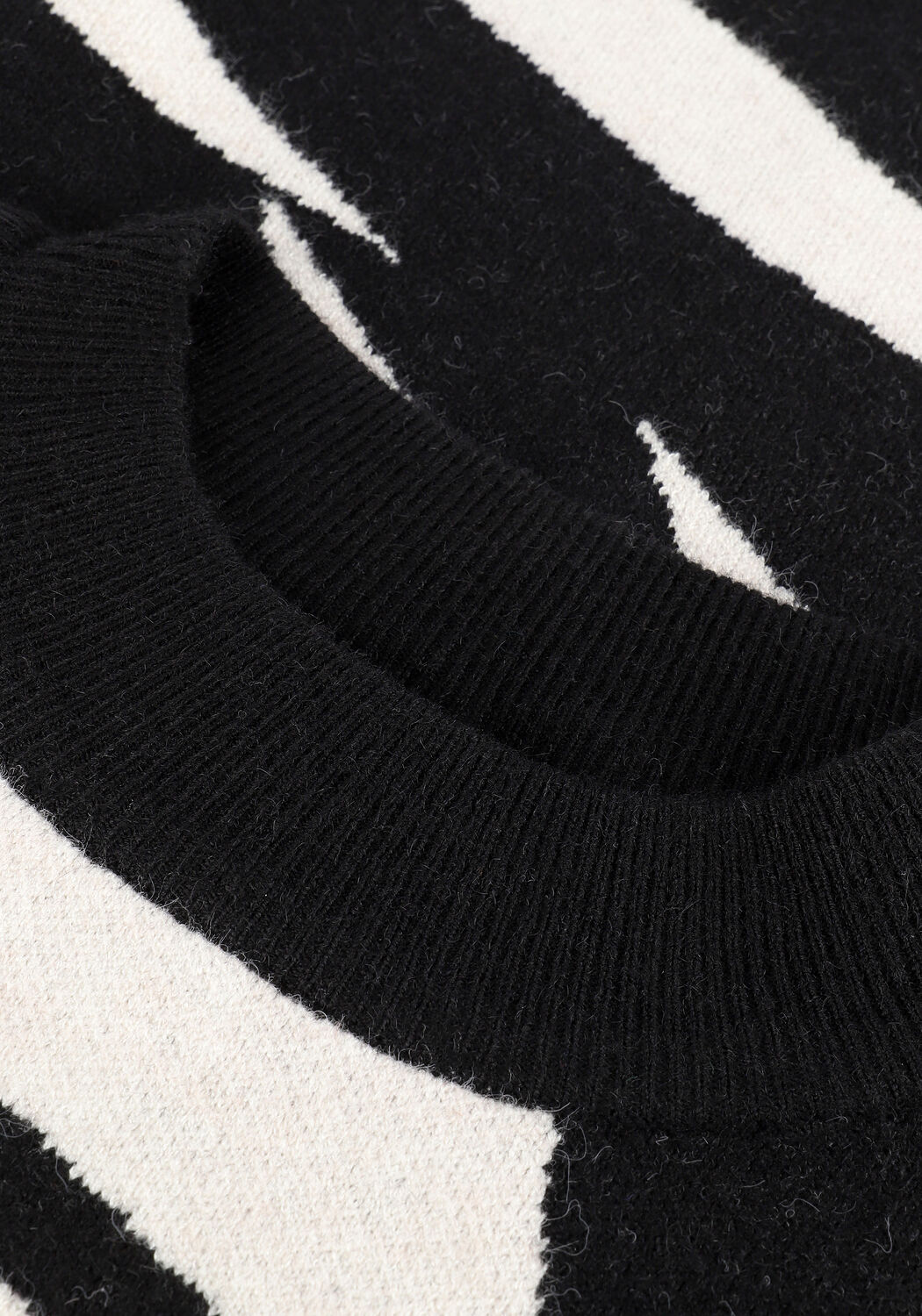 Zwarte OBJECT Trui THESS L/S JACQUARD KNIT PULLOVER - large