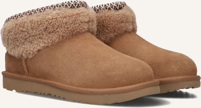 Cognac UGG Vachtlaarzen CLASSIC ULTRA MINI MAXI CURLY GIRLS Cognac UGG Vachtlaarzen CLASSIC ULTRA MINI MAXI CURLY GIRLS - large