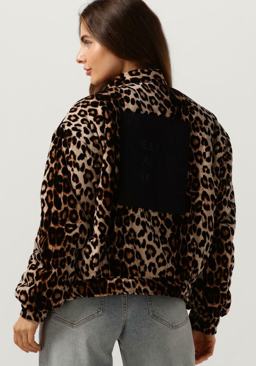 ALIX THE LABEL Dames Jassen Ladies Woven Animal Bomber Zwart