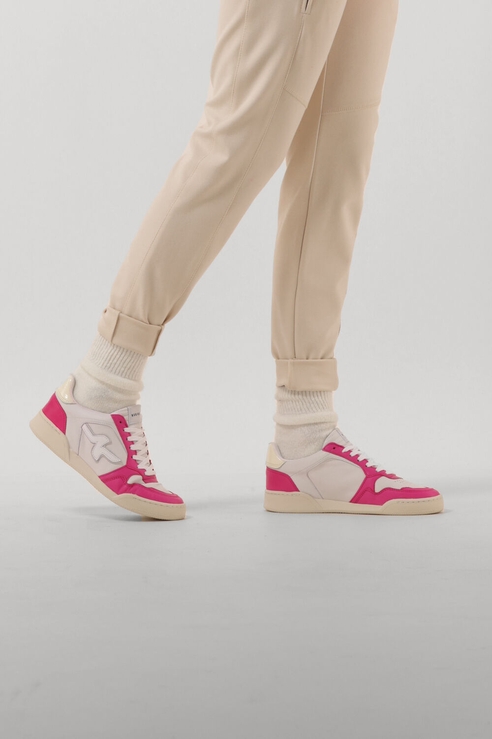 Witte NUBIKK Lage sneakers BLUEBERRY PULSE WOMEN - large