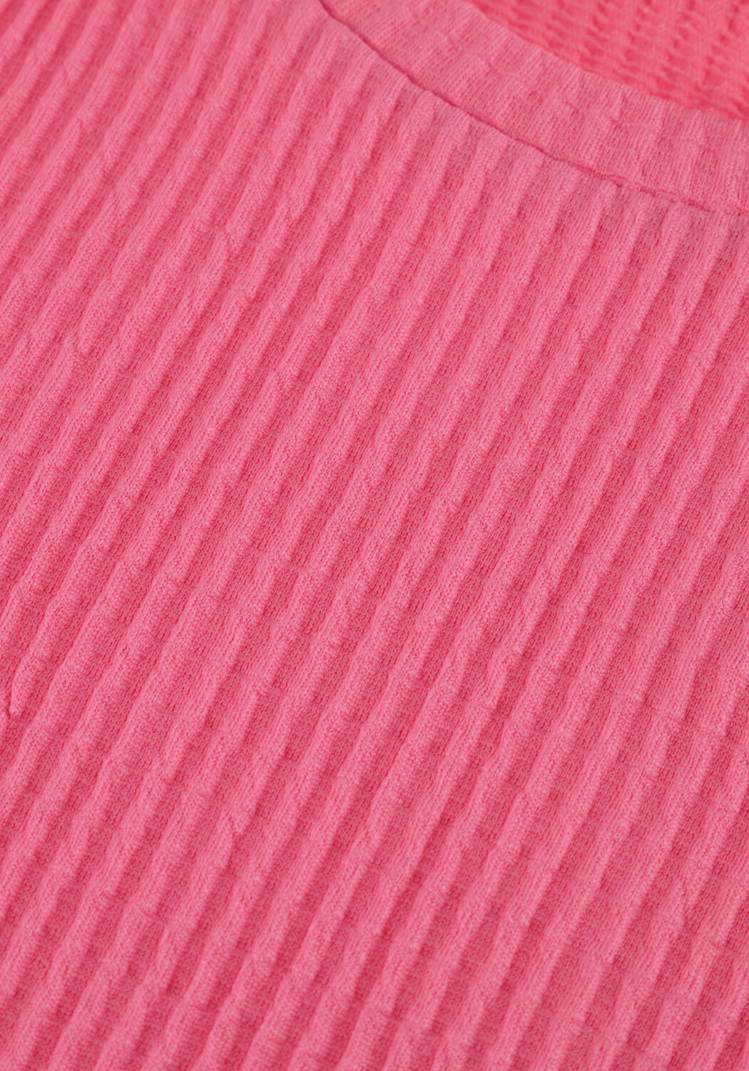 Roze AI&KO Top FAMKE PES 199 G - large