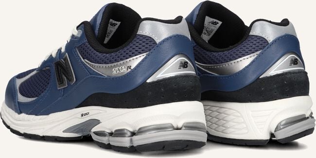 Blauwe NEW BALANCE Lage sneakers M2002 D Blauwe NEW BALANCE Lage sneakers M2002 D - large