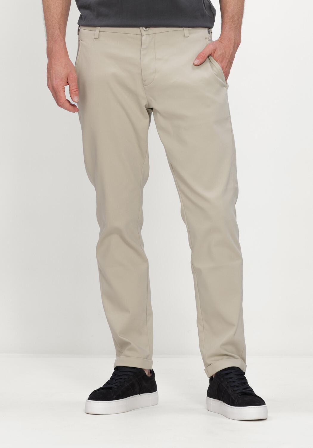 Zand CAST IRON Lange broeken CYLAS TAPERED CHINO MEGDA POWER - large
