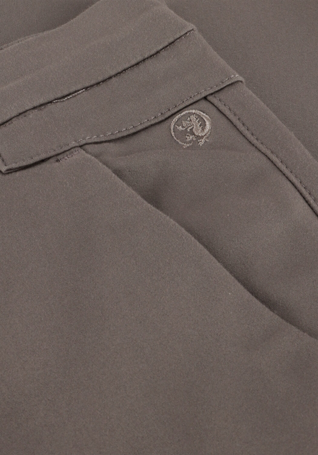 Lichtgrijze CAST IRON Chino RISER CHINO - large