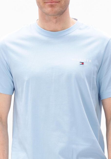 Lichtblauwe TOMMY HILFIGER T-shirt BRAND LOVE SMALL HILFIGER TEE - large