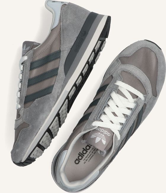 Grijze ADIDAS Lage sneakers ZX 500 Grijze ADIDAS Lage sneakers ZX 500 - large