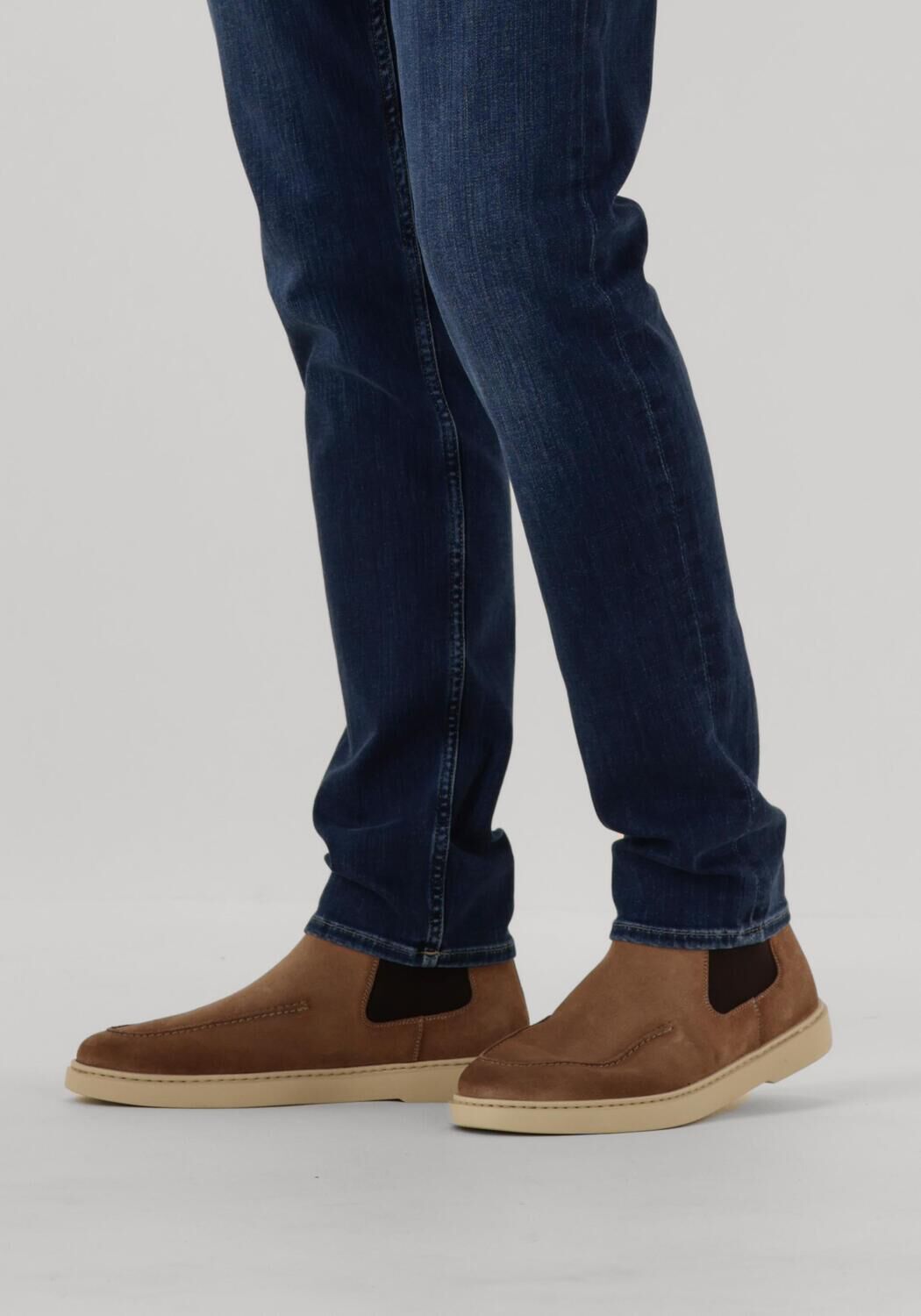 Taupe MAGNANNI Chelsea boots 26301 - large