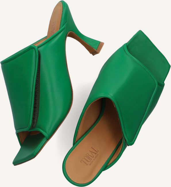 TORAL VICKY TORAL VICKY - large