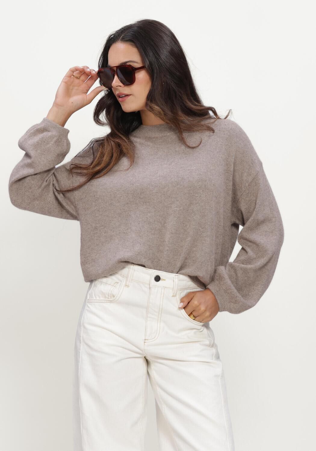 Taupe TWNS Trui LONG PUFFED SLEEVES ROUND NECK JUMPER - large