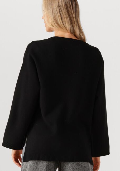 Y.A.S. YASELMA LS V-NECK KNIT PULLOVER - large