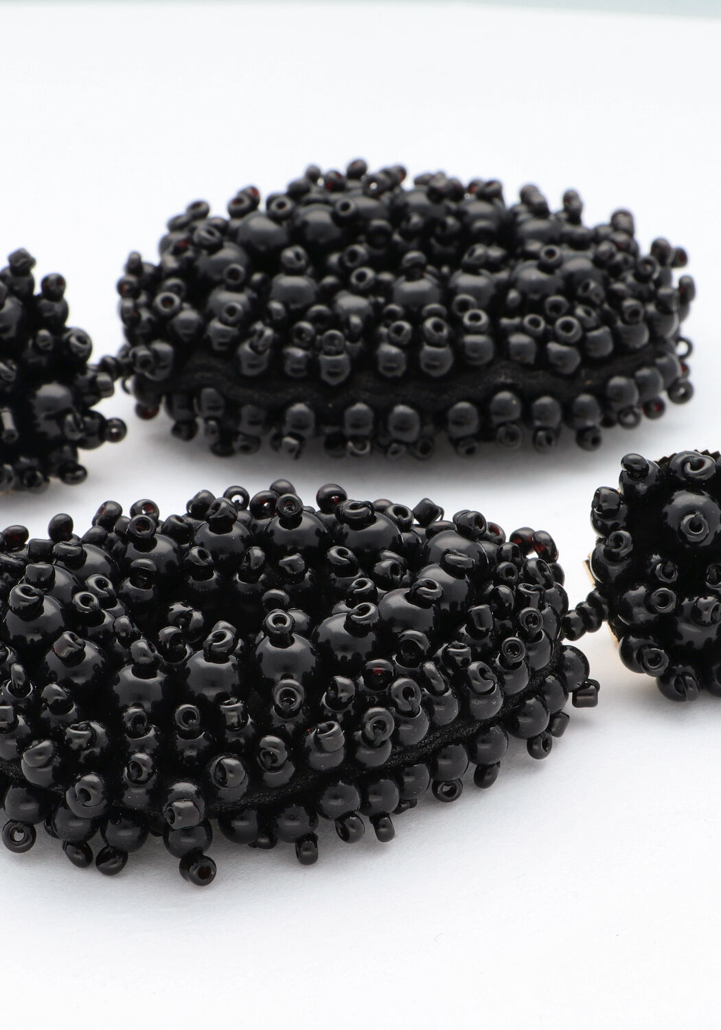 Zwarte NOTRE-V Oorbellen EARRING BEADS - large