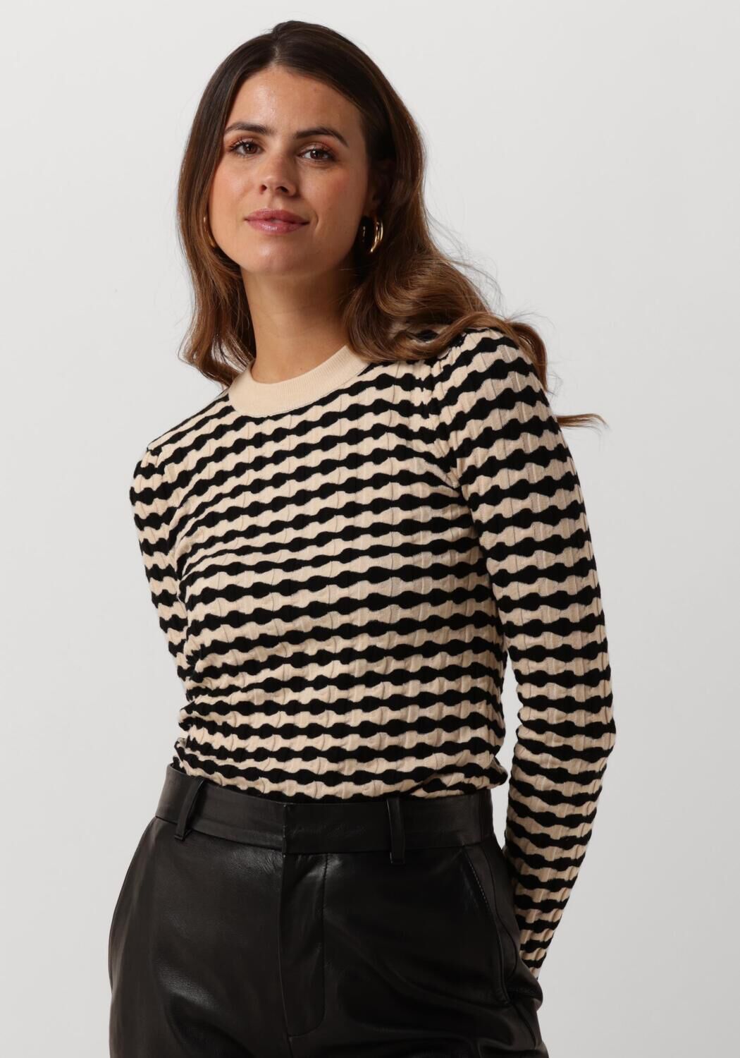 ANOTHER LABEL Dames Truien & Vesten Aster Knitted Pull Zwart