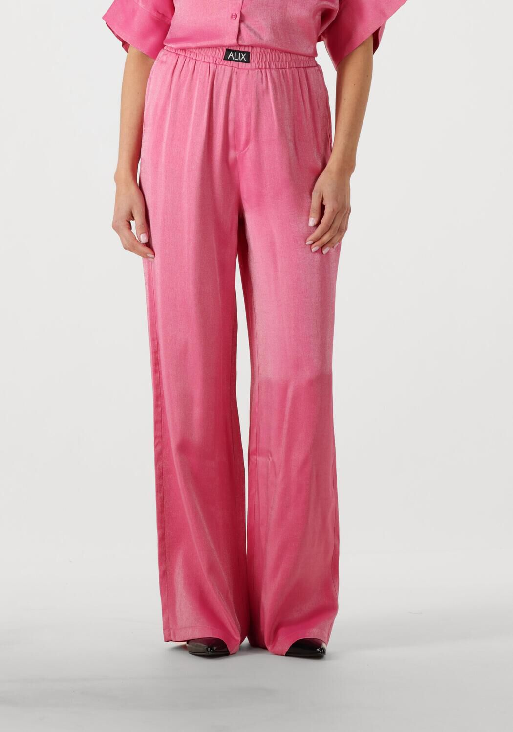 ALIX THE LABEL Dames Broeken Ladies Woven Shine Wide Leg Pants Roze
