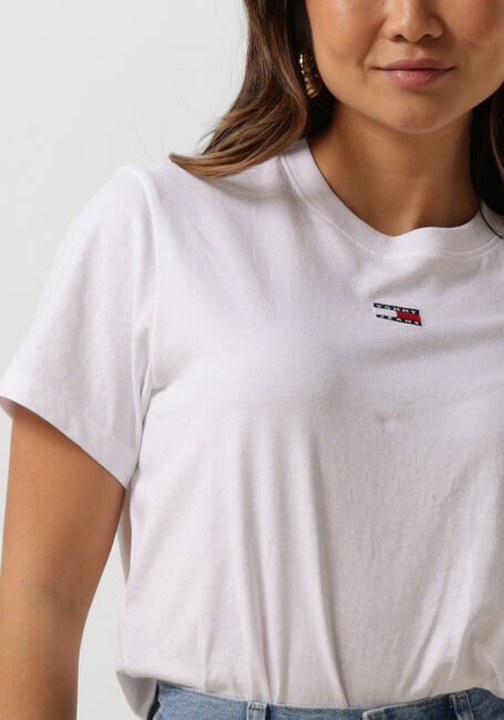 Witte TOMMY JEANS T-shirt TJW BXY BADGE TEE - large