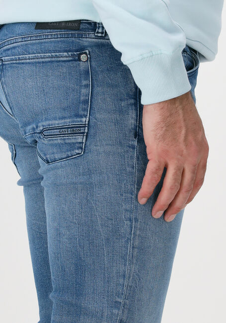 Blauwe CAST IRON Slim fit jeans RISER SLIM BRIGHT BLUE WASH - large