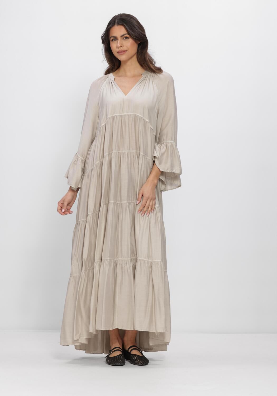 Beige NEMA Jurken N226 - large