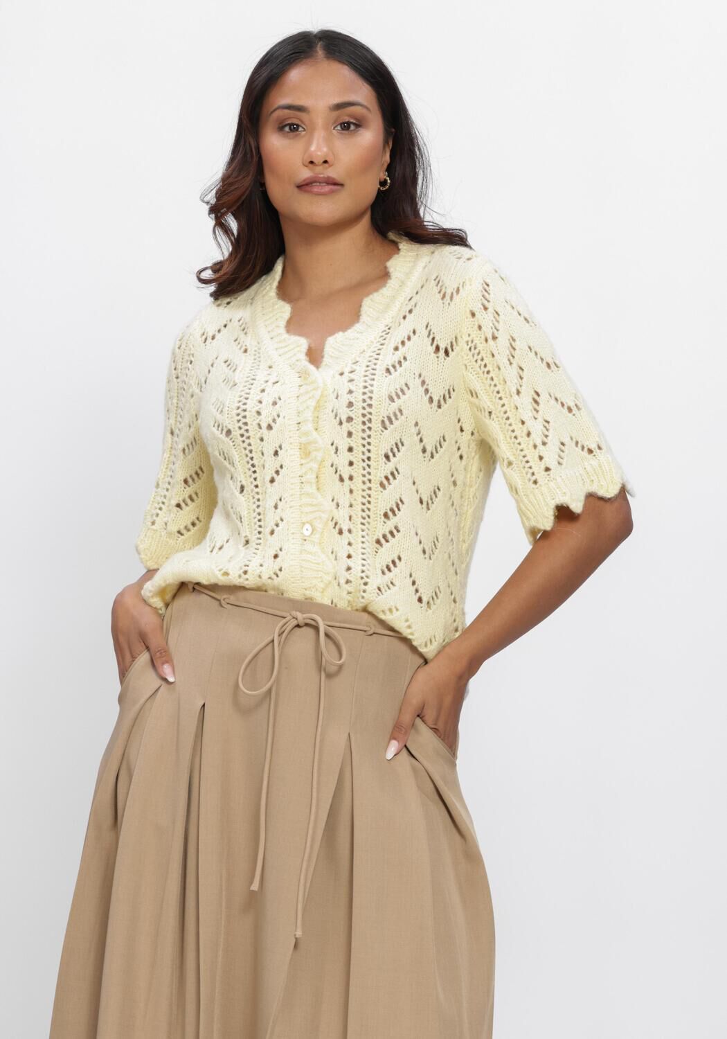 Gele Y.A.S. Truien/vesten YASVIENNA SS KNIT CARDIGAN S. - large