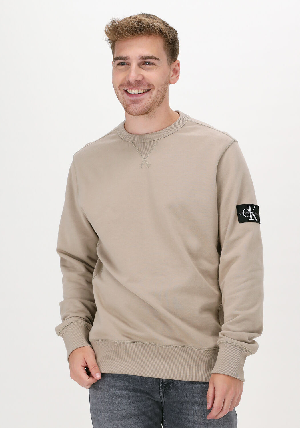 Beige CALVIN KLEIN Sweaters MONOGRAM SLEEVE BADGE CN | Omoda
