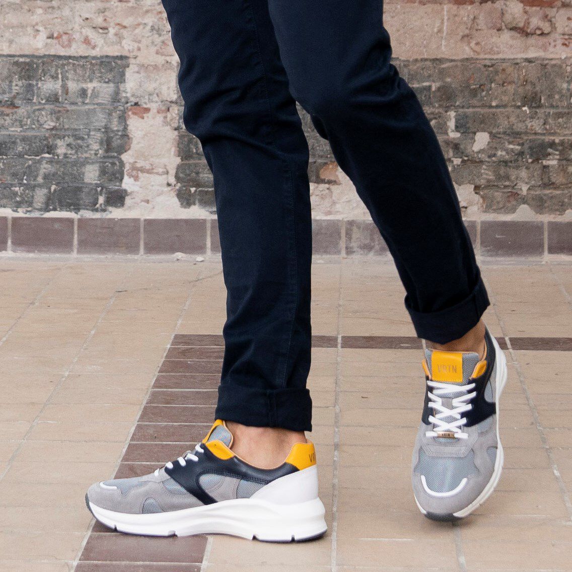 Grijze VERTON Sneakers 9325A | Omoda
