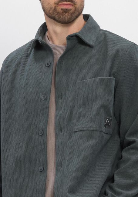 Donkergroene CHASIN Vest ROEN - large