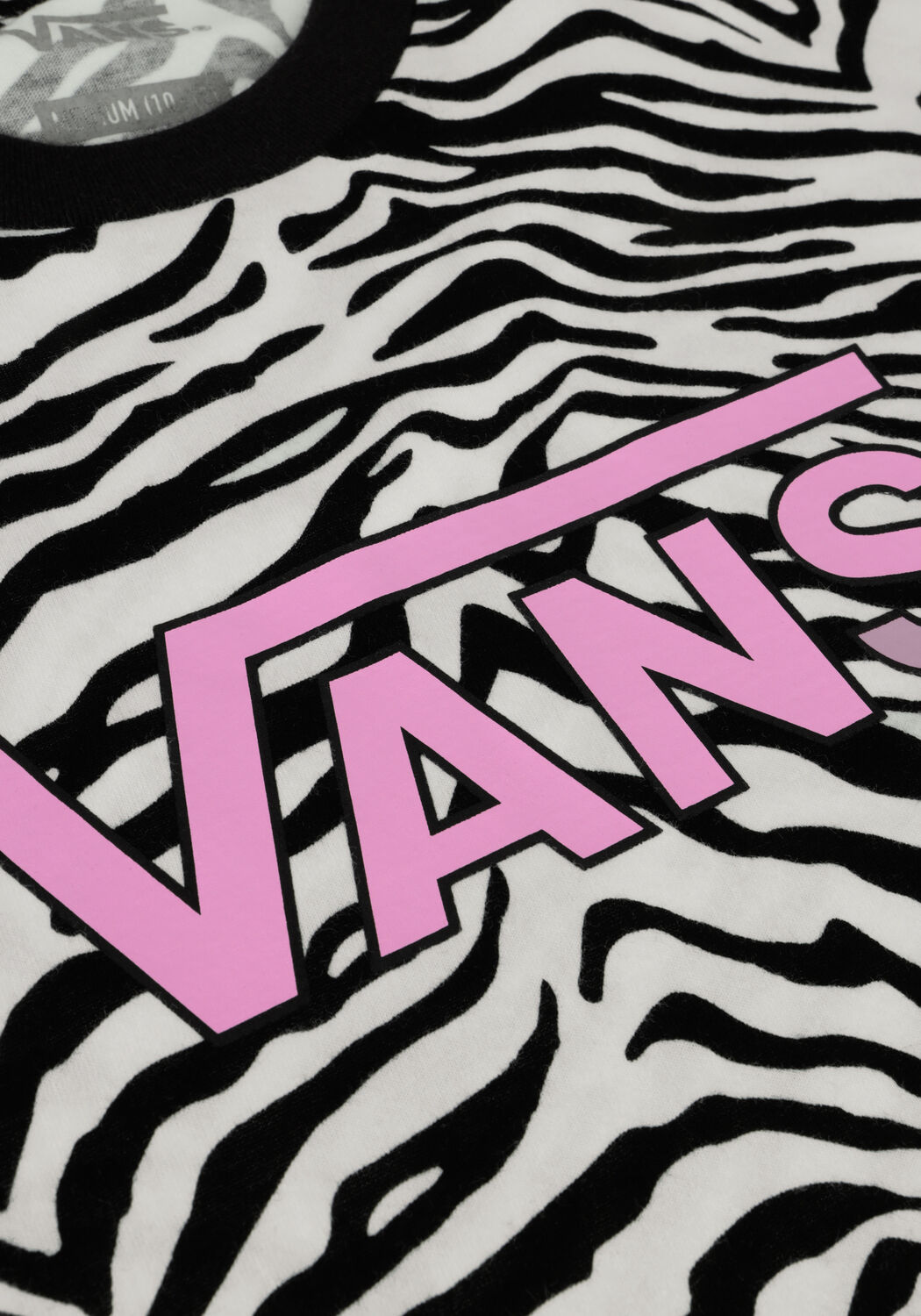 Omoda vans sales