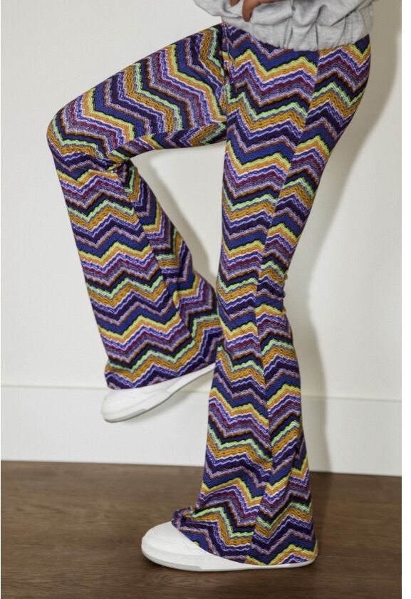 Paarse Salty Stitch Flared broek IKAT FLARED LEGGING Omoda