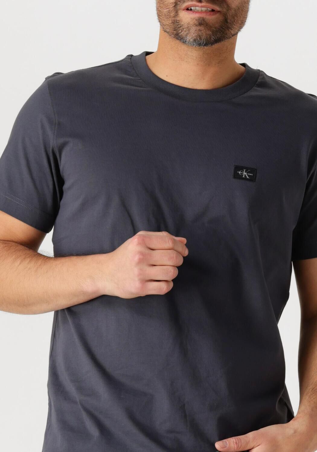 CALVIN KLEIN Heren Polo's & T-shirts Woven Label Regular Tee Donkergrijs
