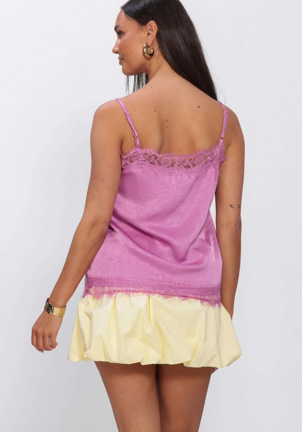 Roze YDENCE Tops & T-shirts TOP CALLIE - large